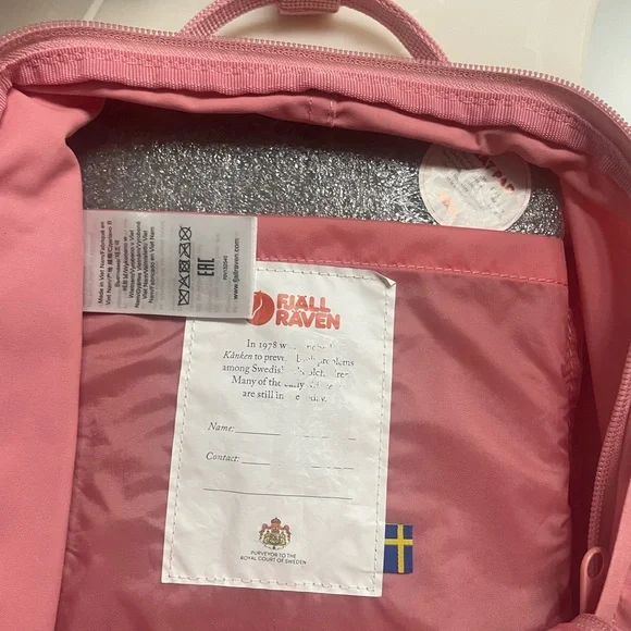 Fjallraven Kanken Dusty Pink Backpack - Picture 3 of 4